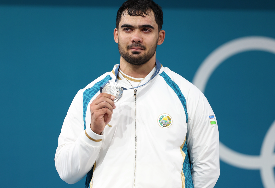 开云体育登录-乌兹别克摔跤选手表现出色，斩获金牌的简单介绍
