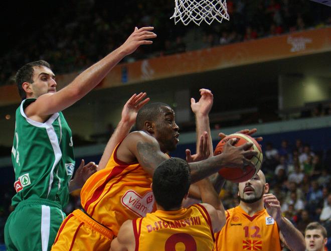 开云体育APP下载-斯洛文尼亚险胜马其顿，暂居次席