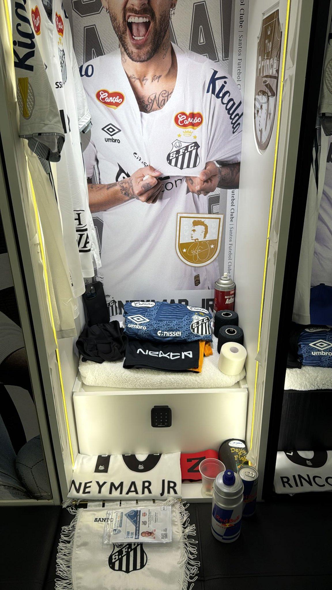 关于强强对话!欧洲足球锦标赛预选赛硝烟弥漫,球员拼尽全力的信息 关于强强对话!欧洲足球锦标赛预选赛硝烟弥漫,球员拼尽全力的信息