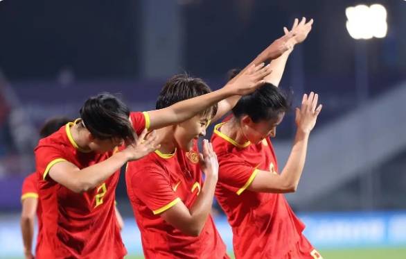 包含无惧强敌!中国女足备战决赛迎接挑战的词条 包含无惧强敌!中国女足备战决赛迎接挑战的词条