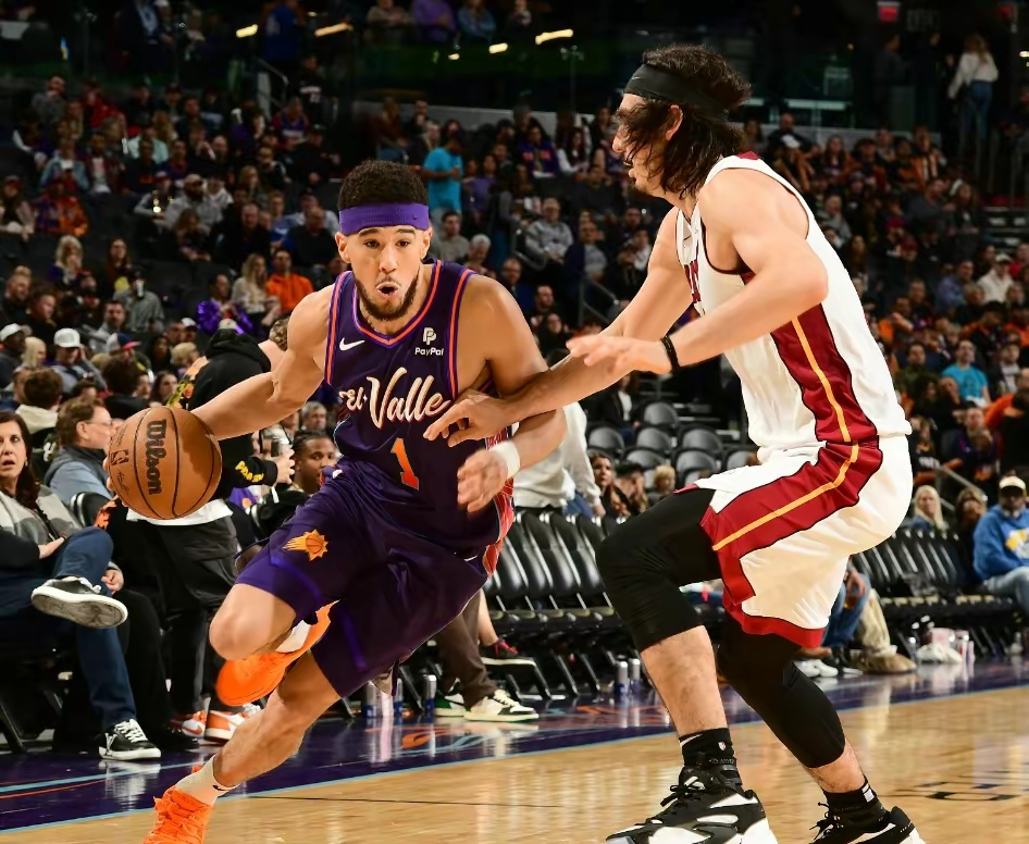 热火队主场大胜太阳，开门红的简单介绍