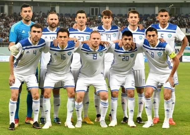 开云体育官网-阿联酋球队在比赛中夺得胜利，晋级四强