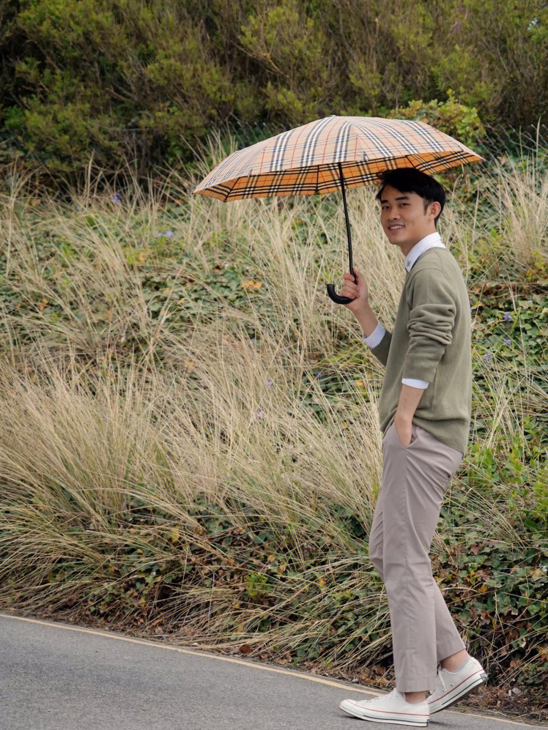 利物浦队员集体出游放松心情的简单介绍 利物浦队员集体出游放松心情的简单介绍