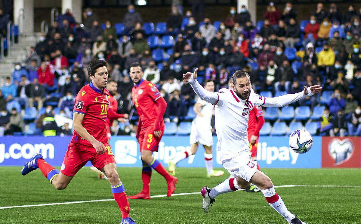 英格兰再次战胜立陶宛