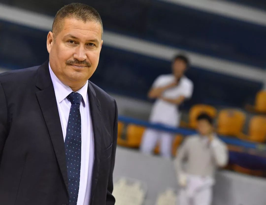 开云下载-紧张激烈！晋级之路充满荆棘