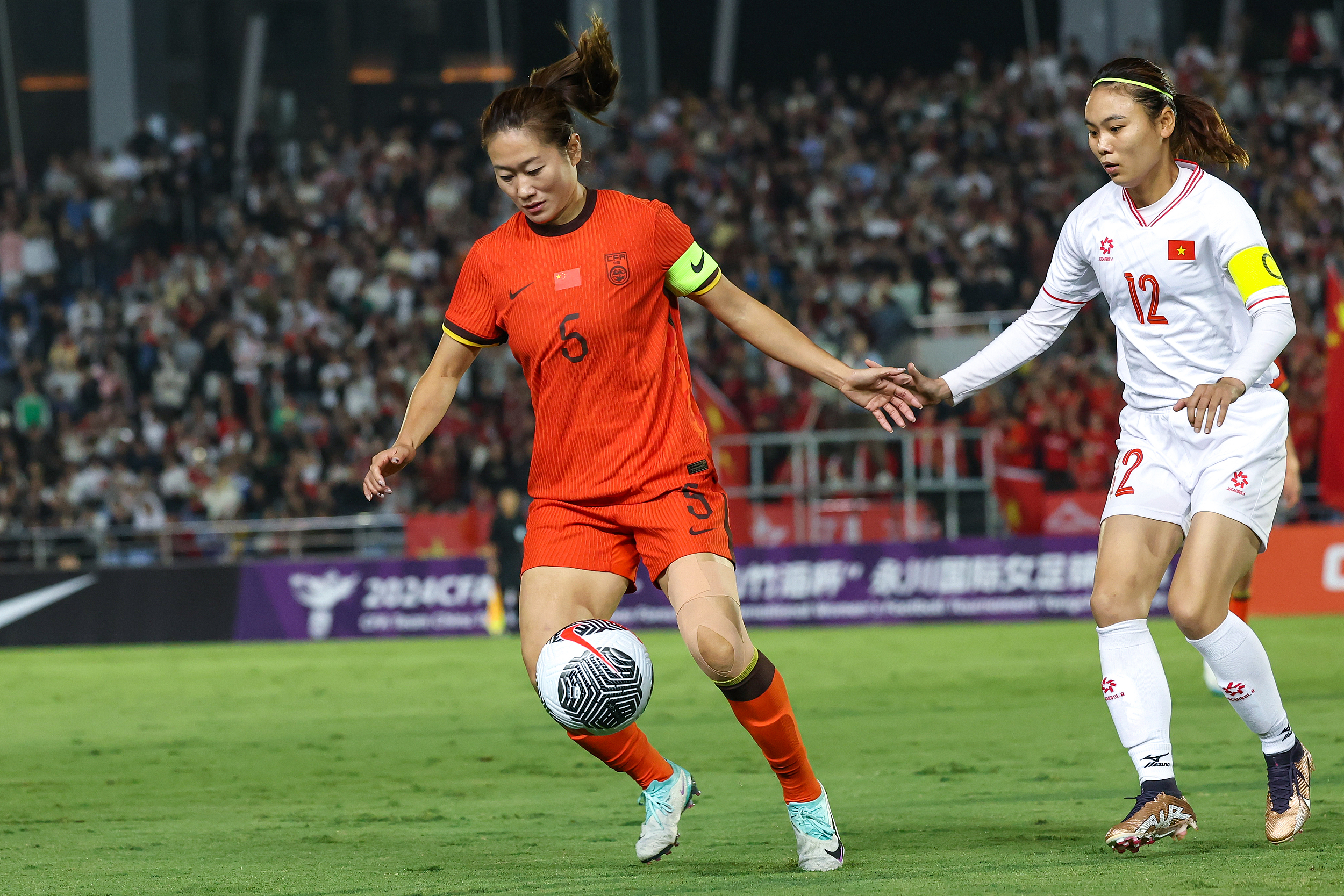 开云体育在线-秘鲁女足惊艳登场逆风翻盘