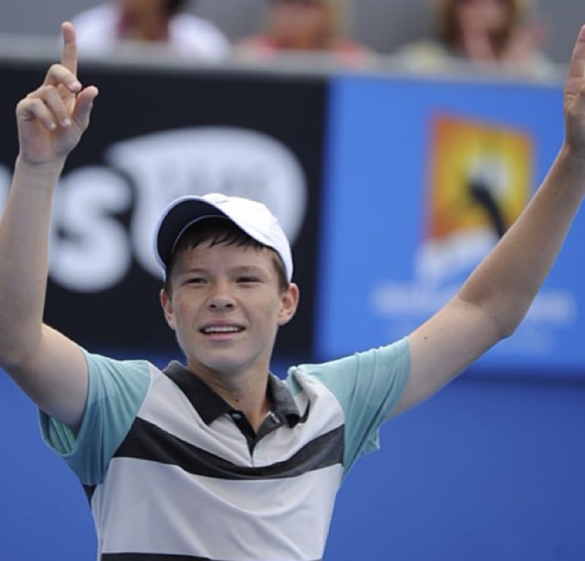 开云体育官网-北马其顿男子溜冰选手夺冠的简单介绍