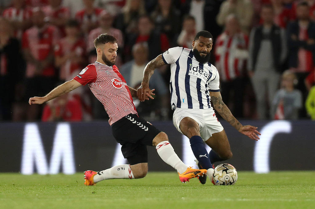 南安普顿主场逼平对手，争取更多积分的简单介绍