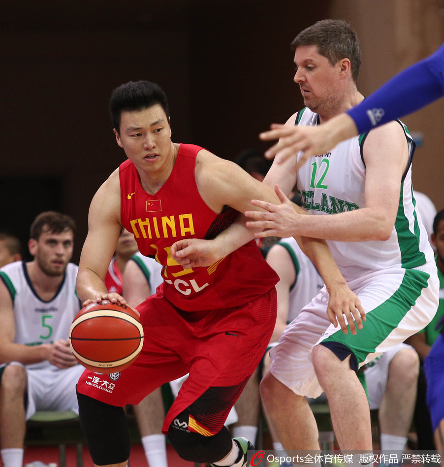 爱尔兰男篮取得惊人的胜利