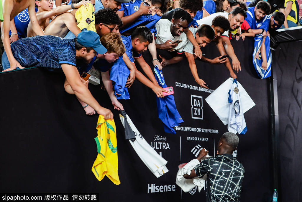 开云体育平台APP-切尔西遭遇惨败，球队前景堪忧