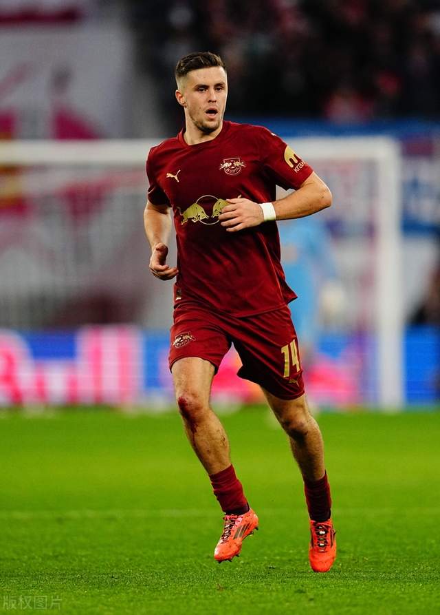 开云体育平台APP-关于沃尔夫斯堡防守稳固，成功保持不败战绩的信息