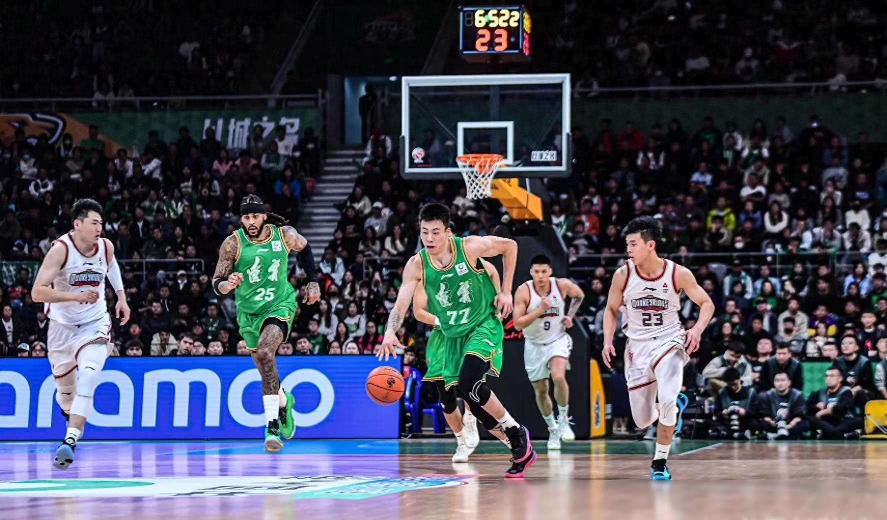 开云体育入口-包含格罗宁根与汉堡队对决，争夺三分的词条