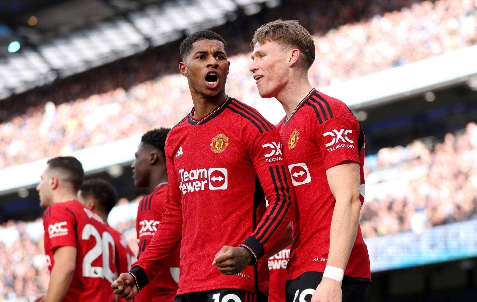 曼联迎来一场惊险的足球对决