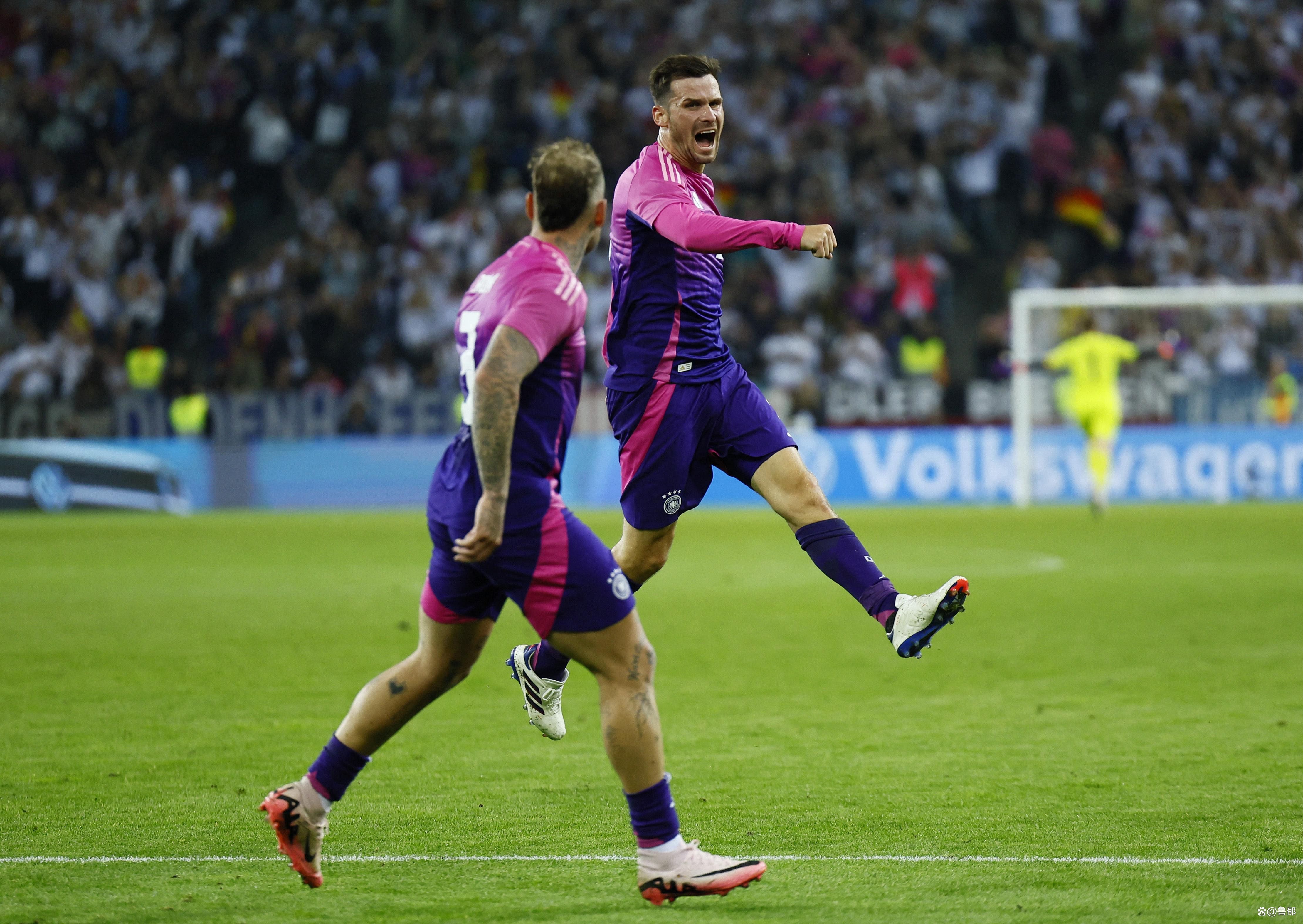 开云体育APP下载-冰岛队在欧锦赛资格赛中表现出色，成功晋级下一轮的简单介绍