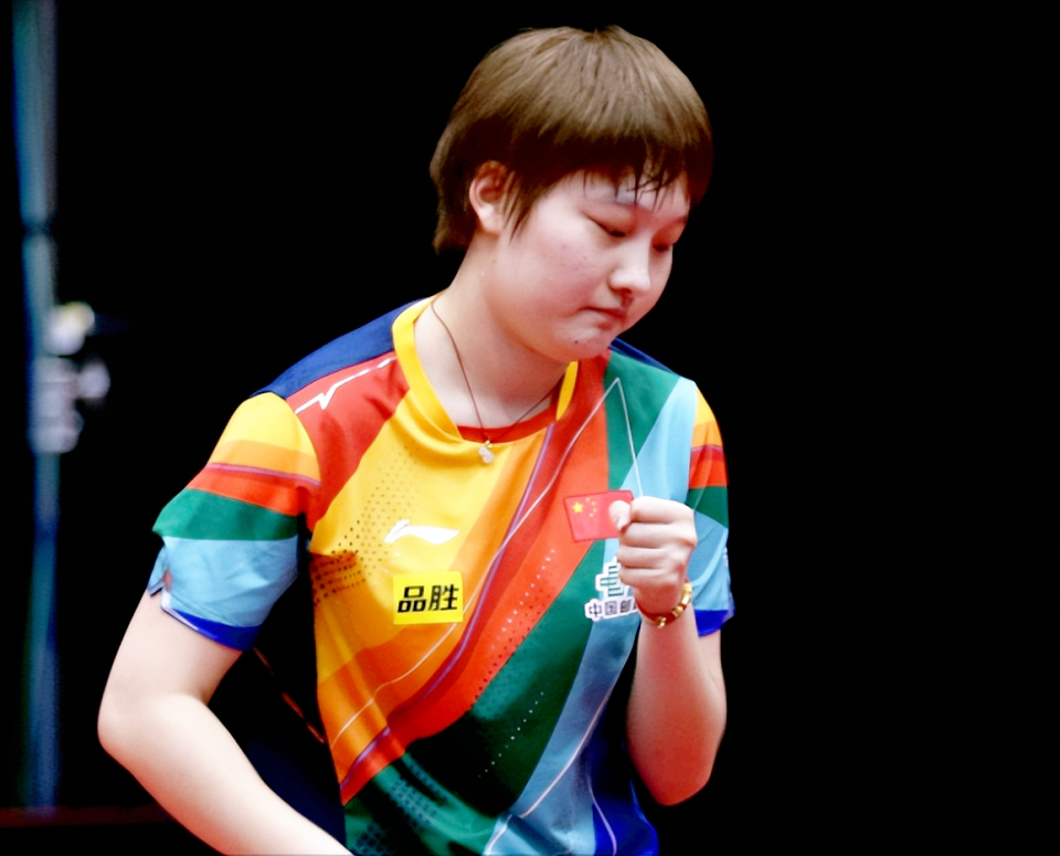 开云体育-尼日利亚选手突围夺冠，创造奇迹