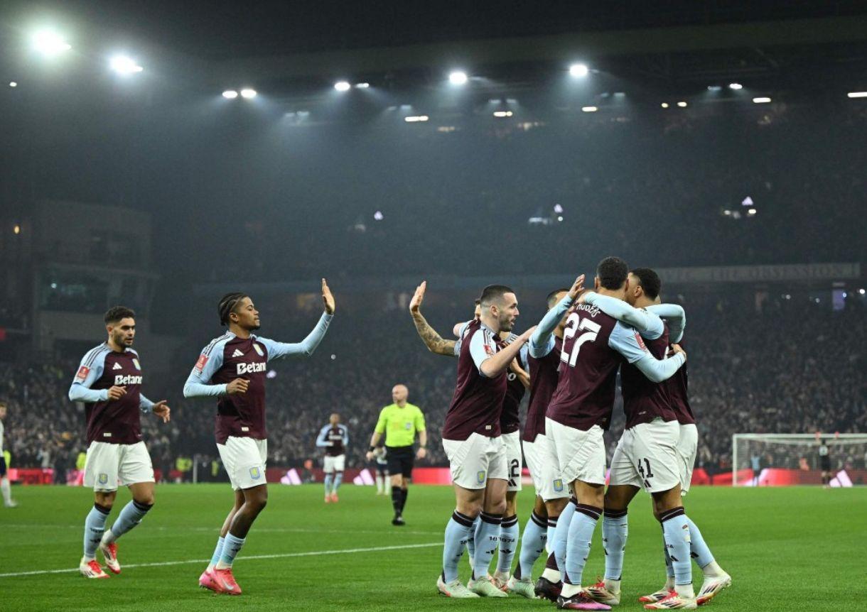 关于巴萨主场逆转热刺,小组出线希望大增的信息 关于巴萨主场逆转热刺,小组出线希望大增的信息