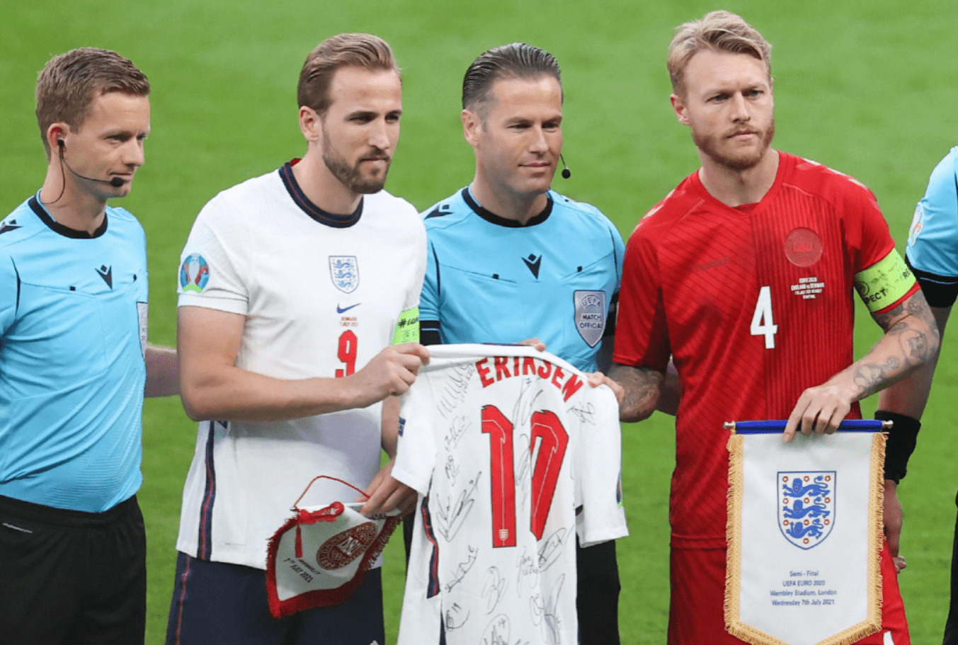 开云体育APP下载-法国羽毛球队鏖战英格兰羽毛球队，陶菲克打破历史纪录的简单介绍